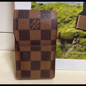 Authentic Louis Vuitton Damier Etui Cigarette